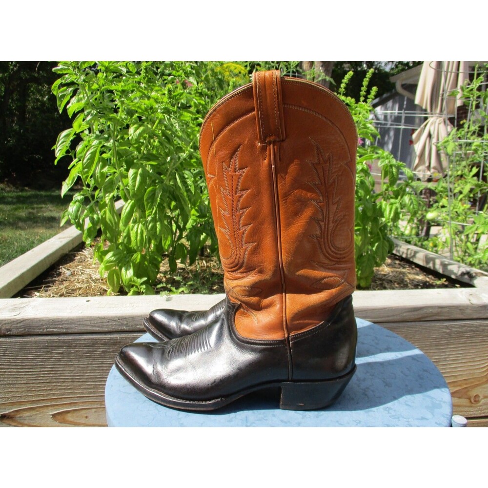 VINTAGE Tony Lama Cowboy Boots Men 9 B Narrow Brown Leather Pointed Toe West USA - Picture 6 of 14